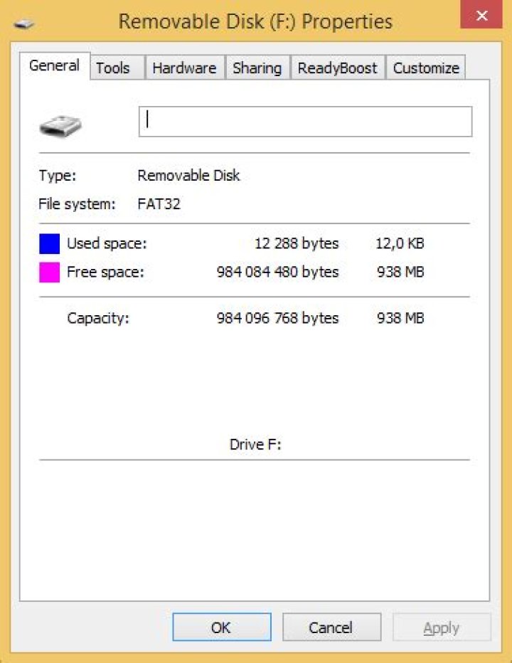16 GB USB flash drive capacity down to 938 MB