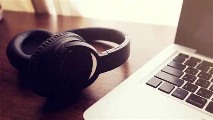Audio crackle through headphones