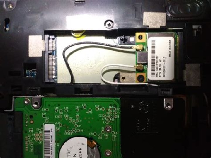 Can't suspend on Acer Aspire One 722 using proprietary AMD drivers