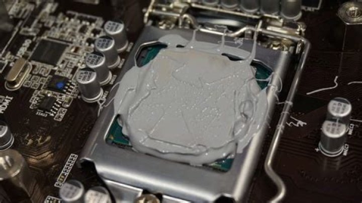 Can excessive application of thermal paste be significantly harmful?