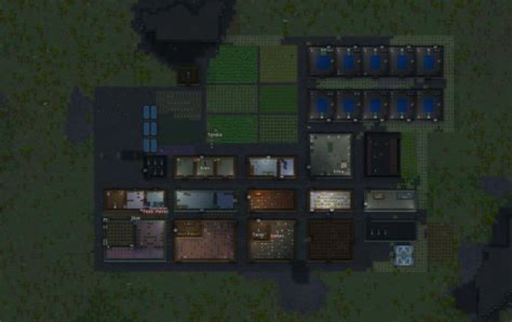 How do I correctly surround my base with walls without the colonists building a roof?