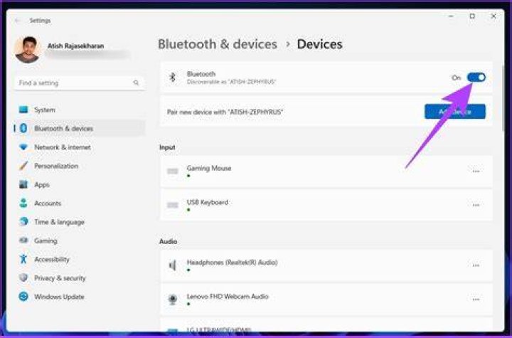 How do I make my bluetooth headset be the default microphone when I turn it on?