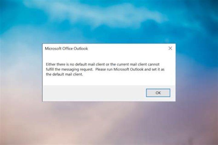 How do I set the default email client in LXQt?