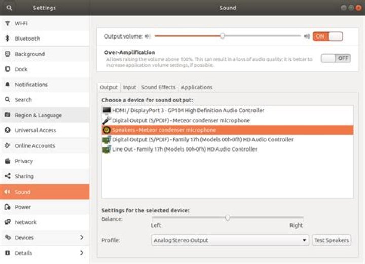 How do you set a default audio output device in Ubuntu?