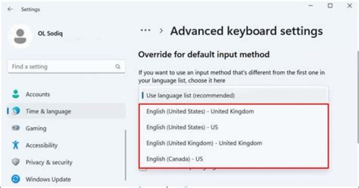 How to change keyboard layout to Finnish, but keep language in English?