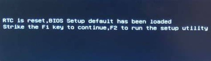 how to resolve 'RTC is Reset,Bios setup Default has been loaded' error?