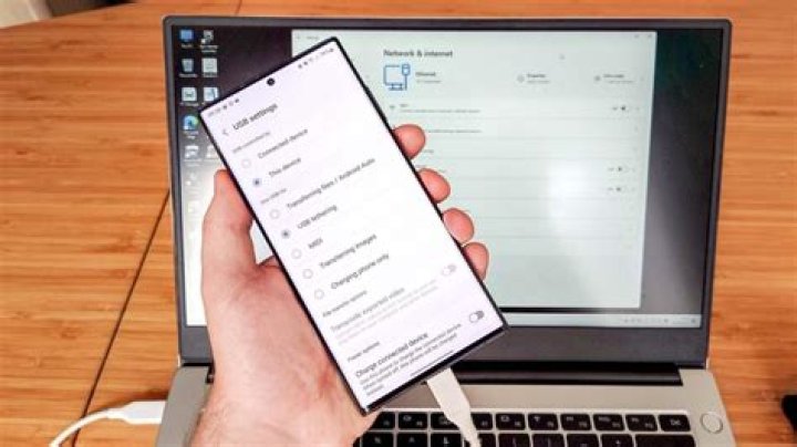 How to USB tether phone's internet to a Raspberry Pi 2 running Ubuntu Server?