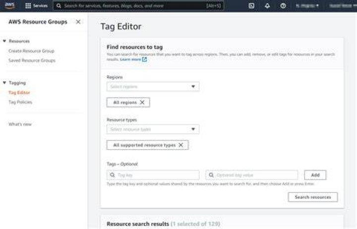 How to view all the services running on AWS?