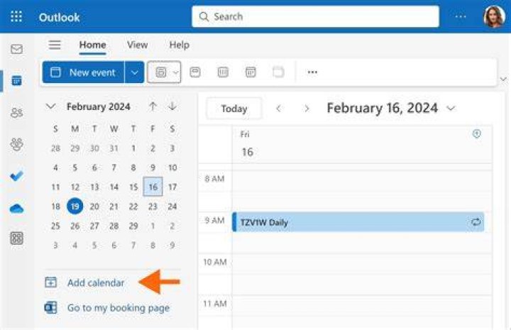 Is there a way to sync an Outlook calendar with Outlook.com?