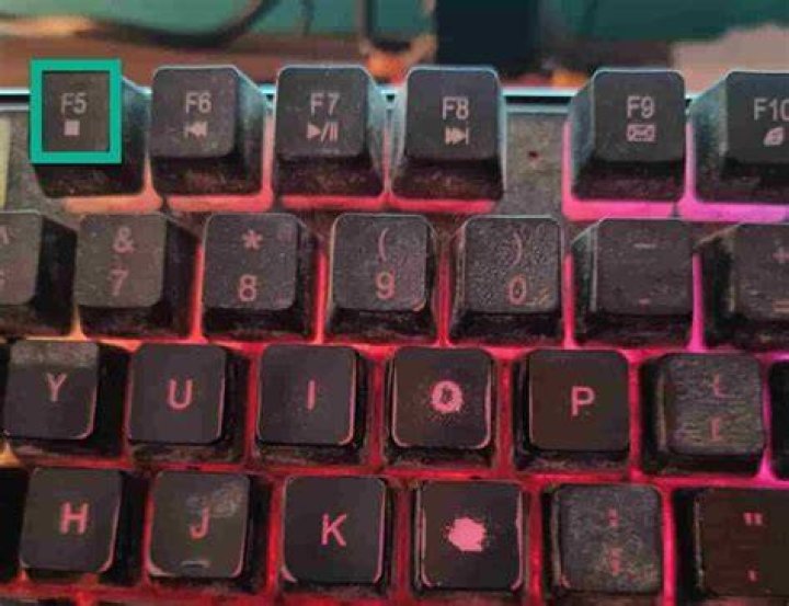 Is there an alternate keyboard combination for the Up key in bash?