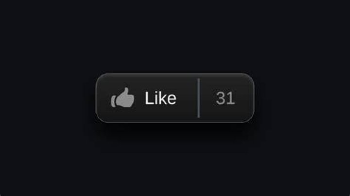 React toggle like button