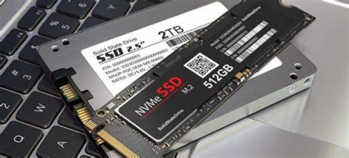 Size of filesystem doesn't match up with multiple SSDs
