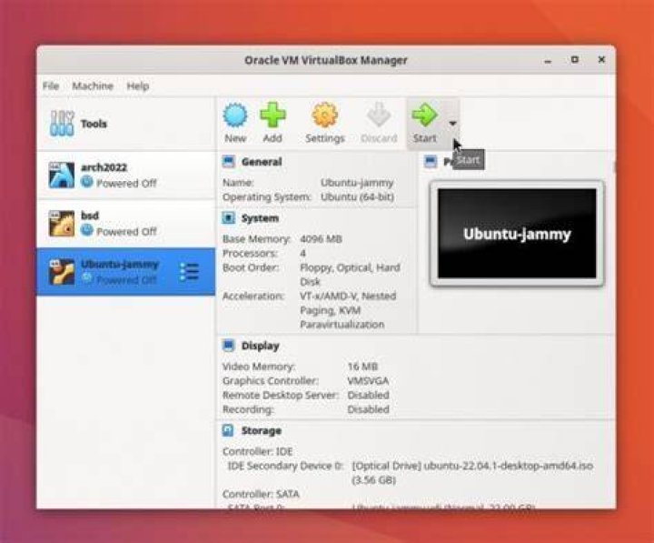 Ubuntu 12.10 desktop/interface not showing on VirtualBox VM after login screen [duplicate]