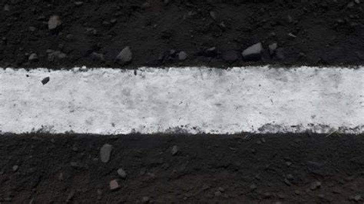 White line highlighted