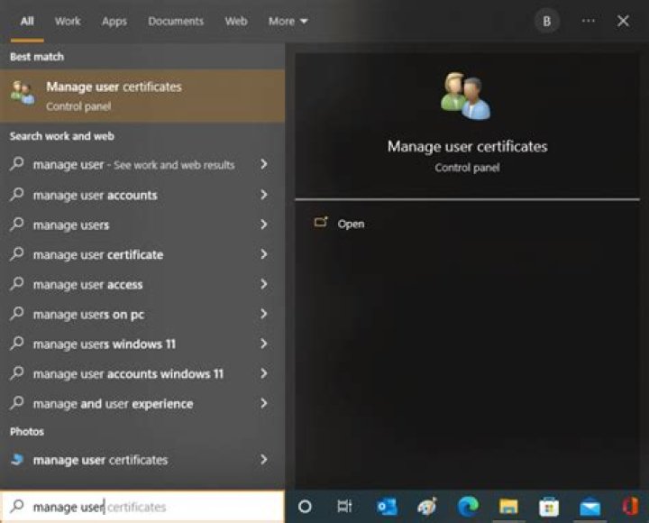 Why can't signtool find certificate in machine store?