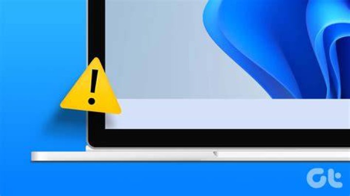Windows 10 clock disappears from taskbar