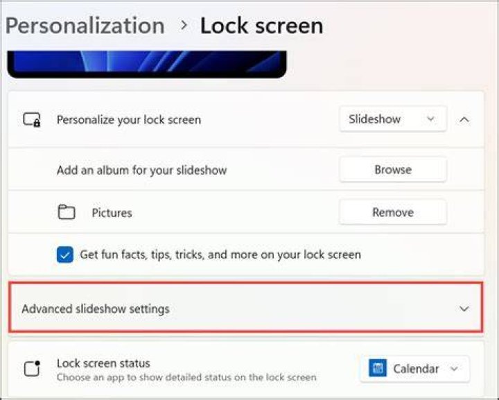 Windows 10 lock screen slideshow not working